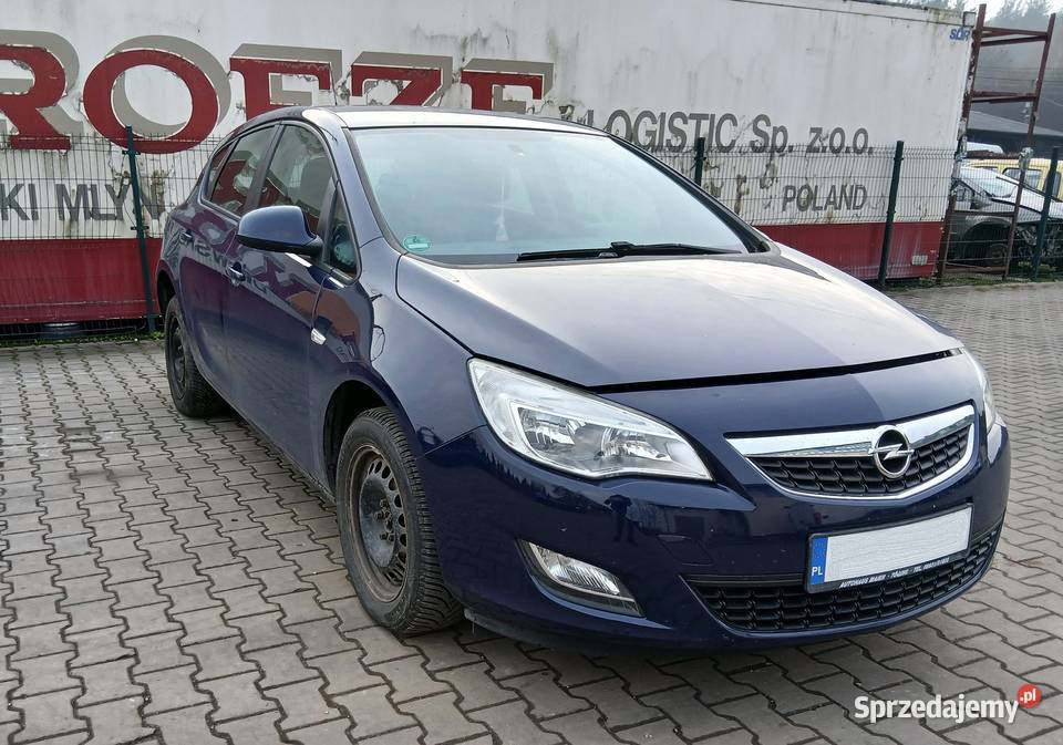 Opel Astra 14 benzyna 208579km