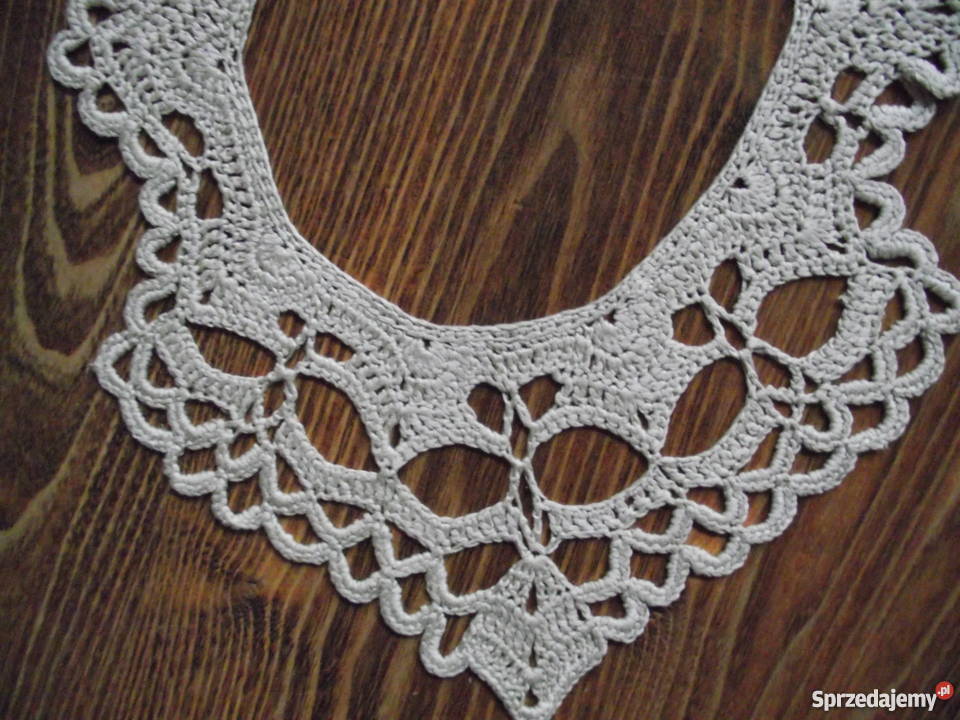 KORONKOWY NASZYJNIK FREEFORM CROCHET PIASEK PUST sprzedam