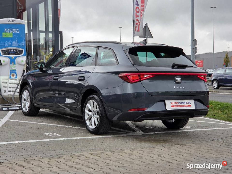 SEAT Leon 2023r FV23 Salon 1 WŁ Bezwypadkowy nieuszkodzony