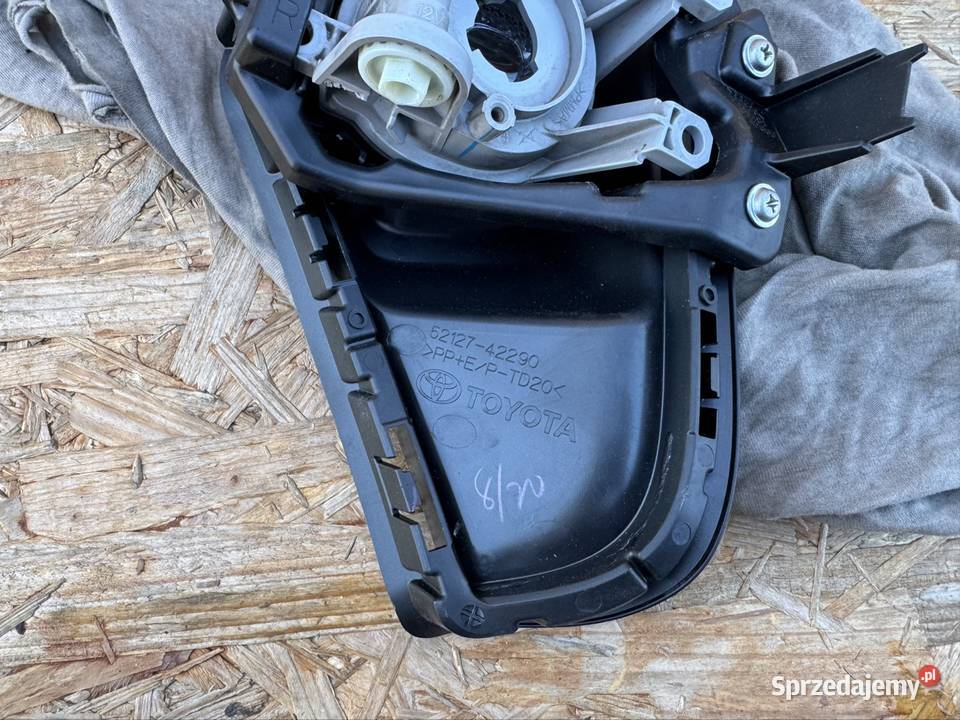 Kratka zderzaka przód prawa halogen Toyota rav4 wielkopolskie