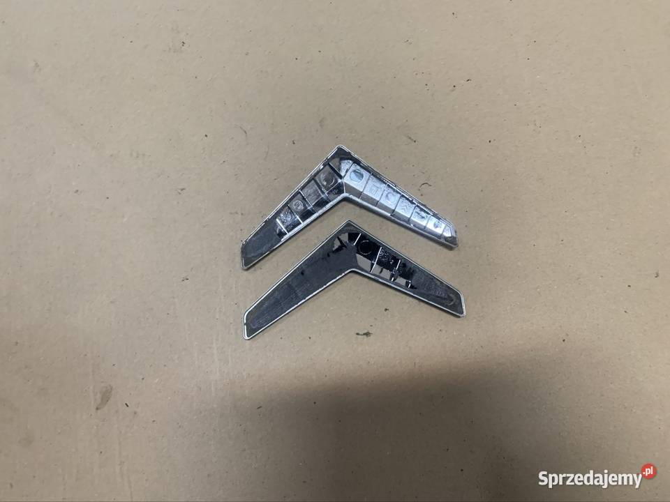 Emblemat napis znaczek citroen c4 c3 c2 c1