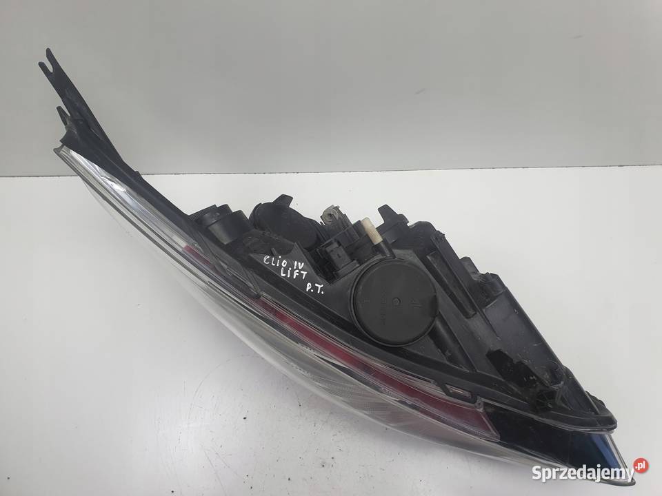 LAMPA PRAWA Renault Clio IV 1216r PRZEDNIA prawy Chełm