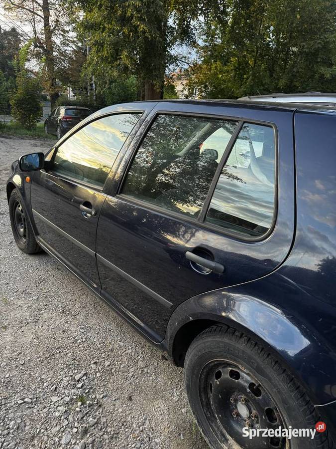 Golf 4 16 SR 101KM Sochaczew