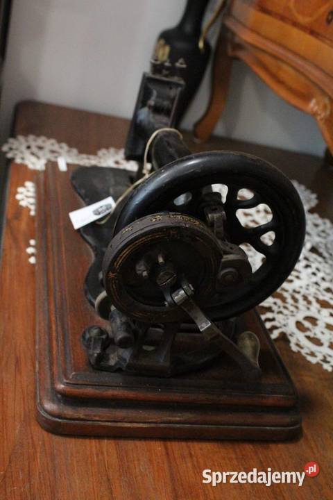 Stara maszyna do szycia Singer 141 FiaF Szczecin