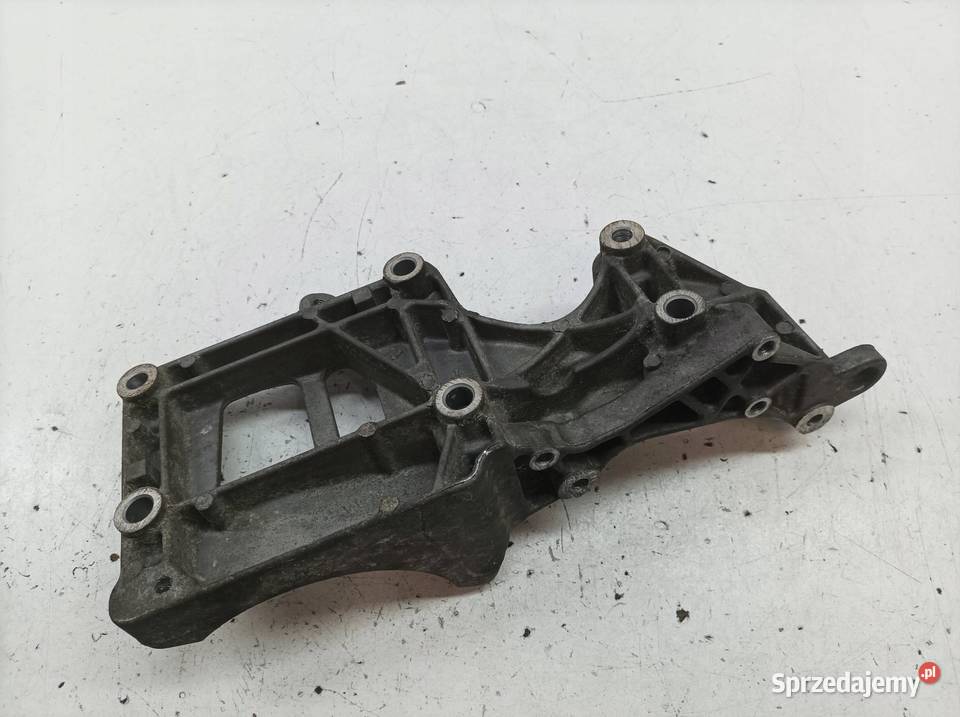 ŁAPA WSPORNIK ALTERNATORA 06F903143E 20 TSI TFSI sprzedam
