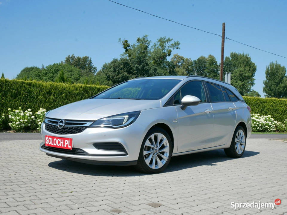 Opel Astra 10 Turbo 105 Eu6 Edition Kombi Sports gniazdo AUX Goczałkowice-Zdrój
