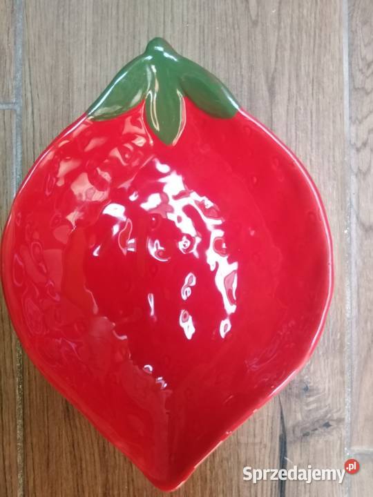 Miseczka czerwona truskawka Nowa Karczma