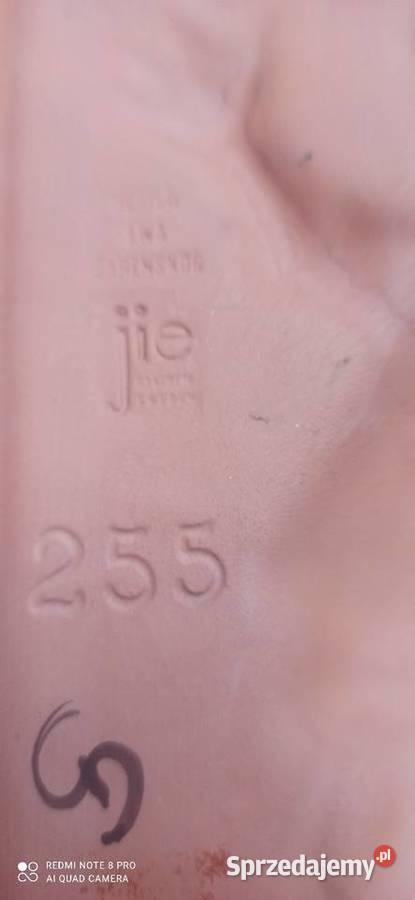 Kafel ceramiczny z Chłopcem
Sygnowany Jie pomorskie Gdańsk