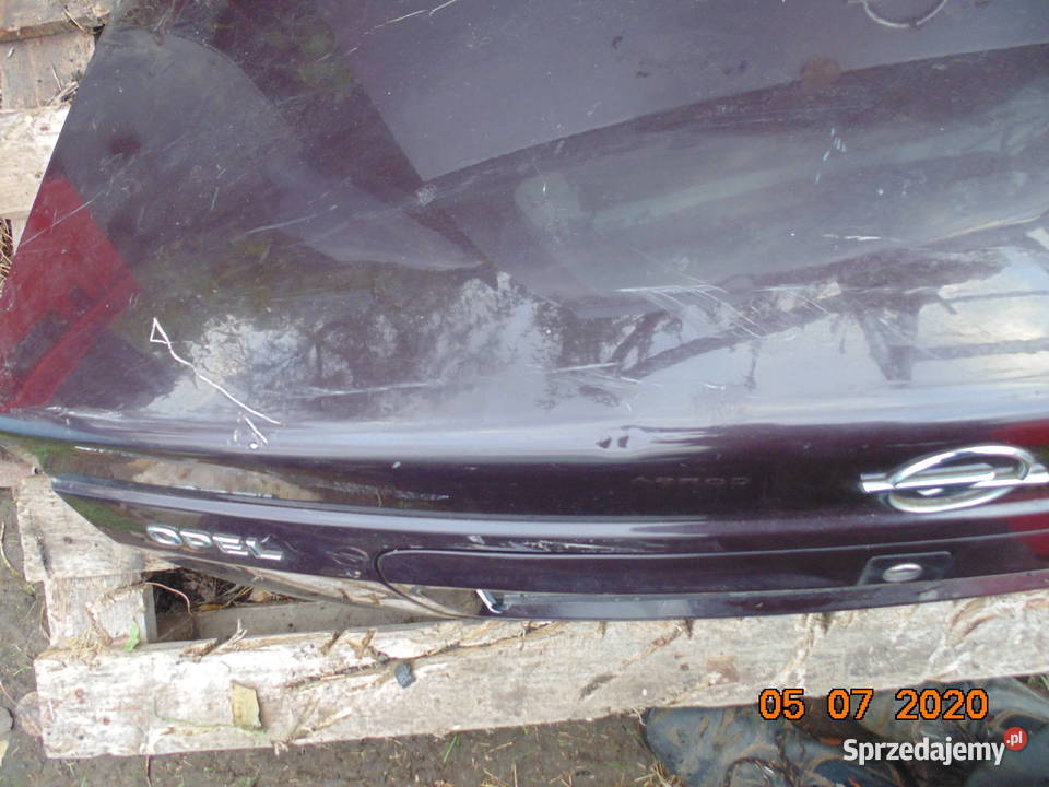 Klapa tylna Opel Vectra B lift sedan 9902 Klapy bagażnika sprzedam