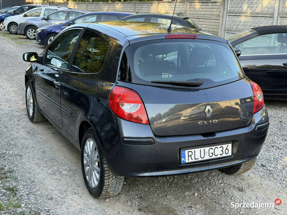 Renault Clio Częstochowa