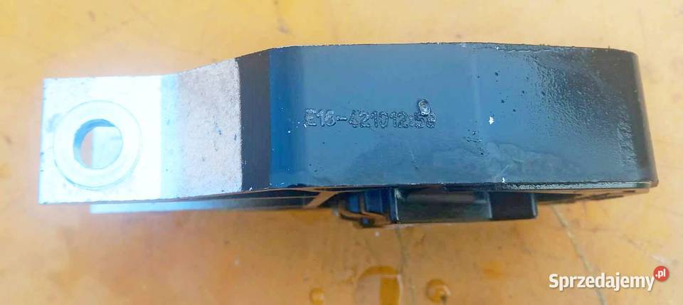 FORD FOCUS MK3 PODUSZKA SKRZYNI ŁAPA CV616P082DC Radom