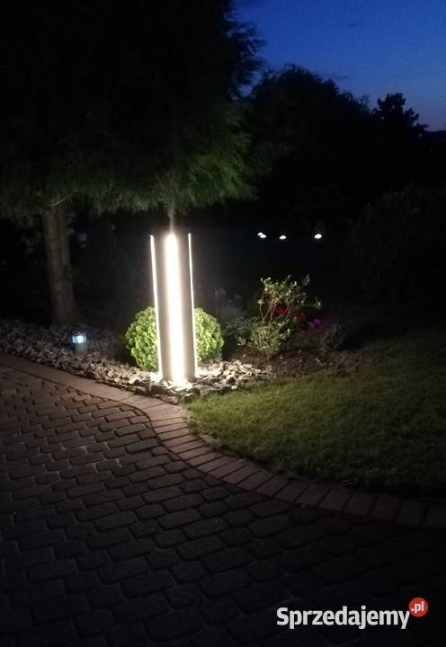 Lampa ogrodowa z drewna drewniana LED