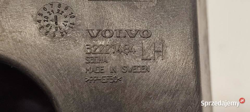 VOLVO XC40 ŚLIZG ZDERZAKA LEWY TYŁ 32227484