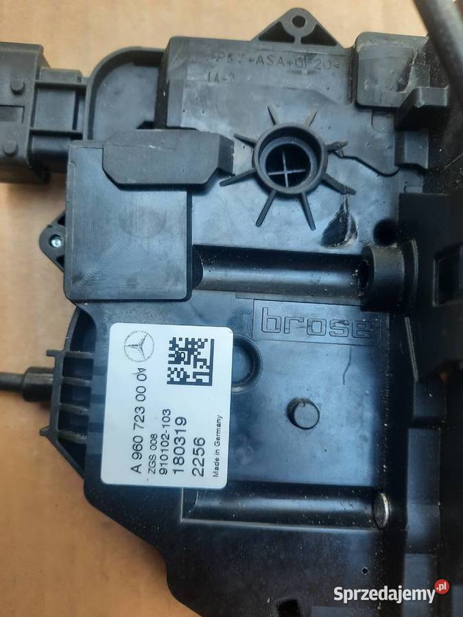 Mercedes Actros zamek drzwi A9607230001 Staszów
