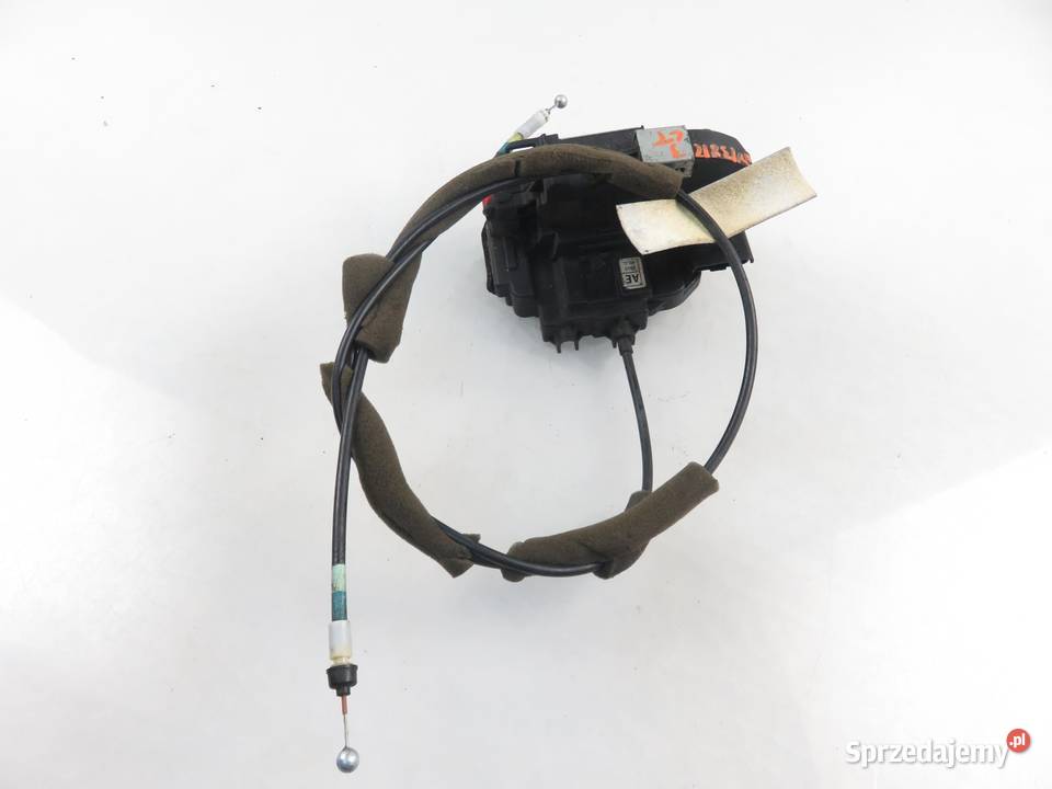 ZAMEK LEWY TYLNY INFINITI M małopolskie