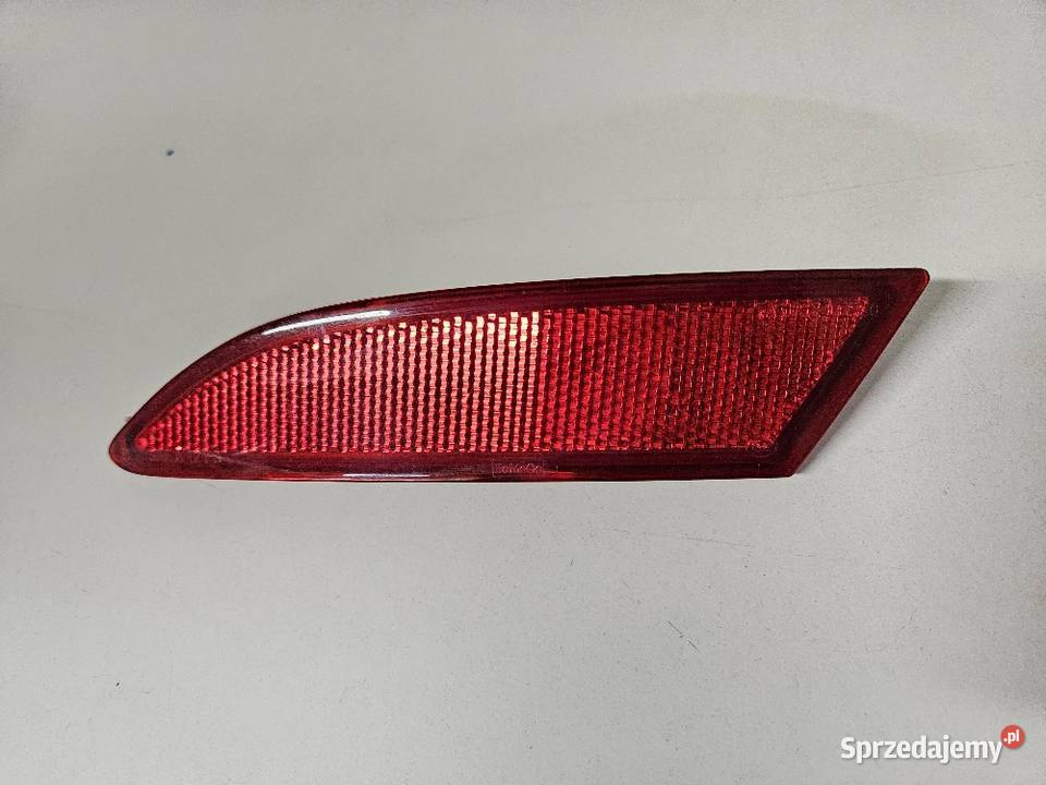 FORD FOCUS MK3 ODBLASK ZDERZAKA LEWY TYŁ Odblaski