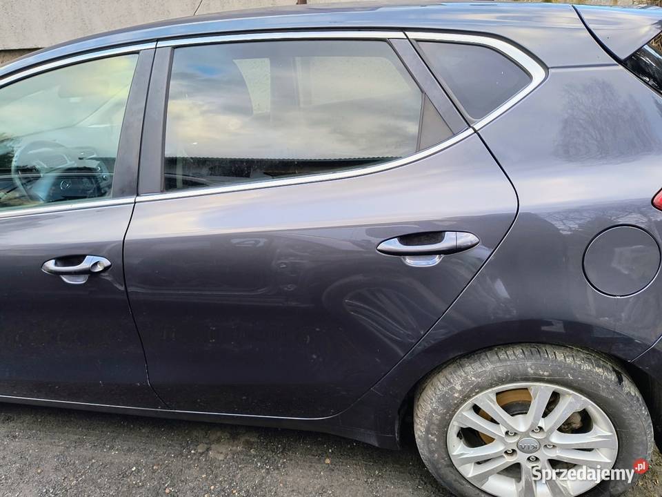 Kia Ceed II HB 1218 Drzwi tył tylne lewe kpl BE osobowe dolnośląskie