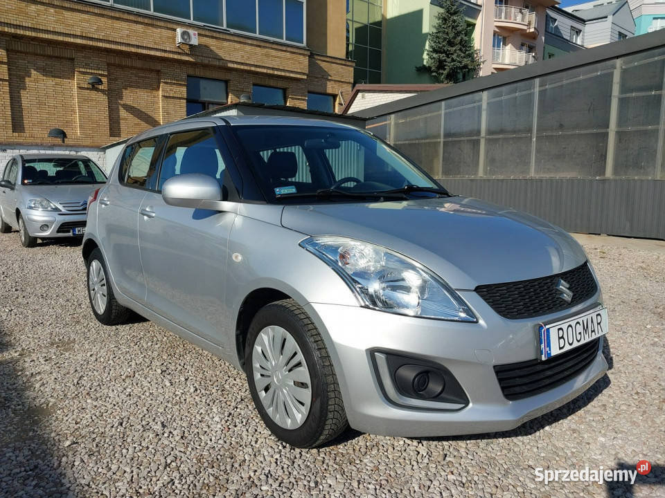 Suzuki Swift 5 drzwi SALON POLSKA 69 pełny Warszawa