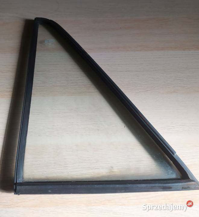 4 małe szyby szybki trójkąty do Fiata 125p Drzwi lubelskie Kraśnik sprzedam
