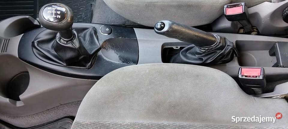 2000 Ford Focus 16 benzyna Tyrawa Wołoska sanok