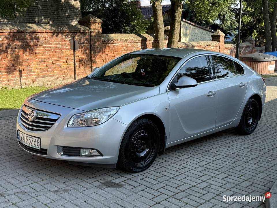 Opel Insignia 18 benzyna 140 2009r Anglik Stan Chełm