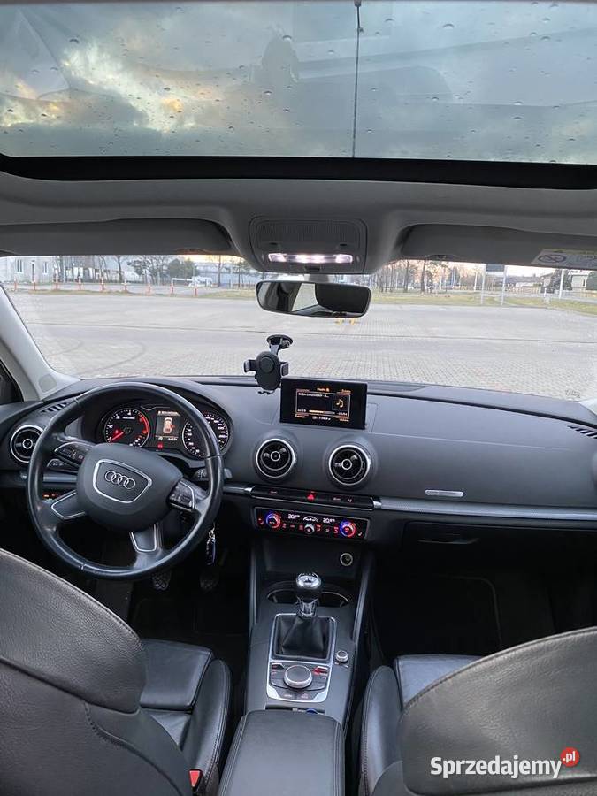 Audi A3 8V ekonomiczny niski przebieg czarny Krotoszyn sprzedam