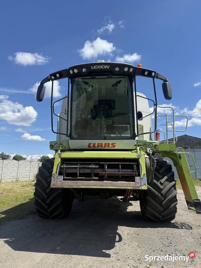 CLAAS LEXION 760 2011 nieuszkodzony Zbożowe