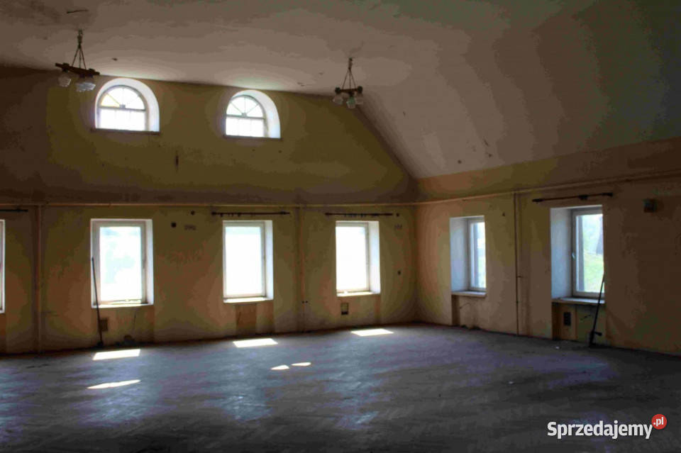 Wynajmę budynek możliwość wykupu na własność 1000m2 Nieruchomości Żeliszów sprzedam