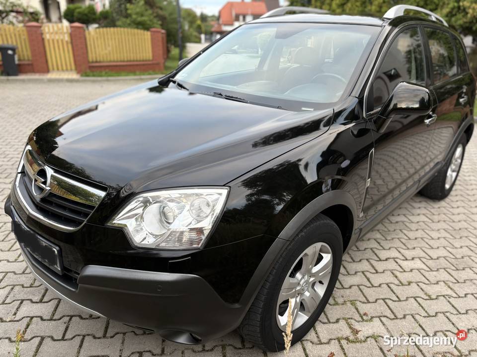 Opel Antara SUV 32 benzyna gaz serwisie i sprowadzony Kielce