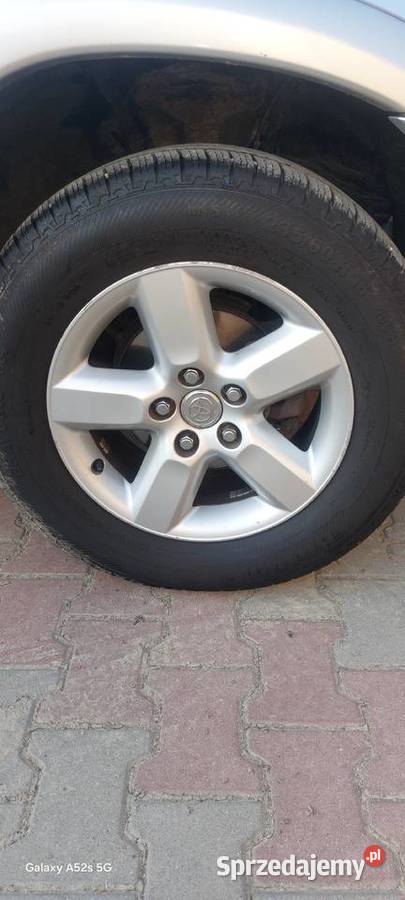 Toyota rav4 2005 nieuszkodzony RAV4