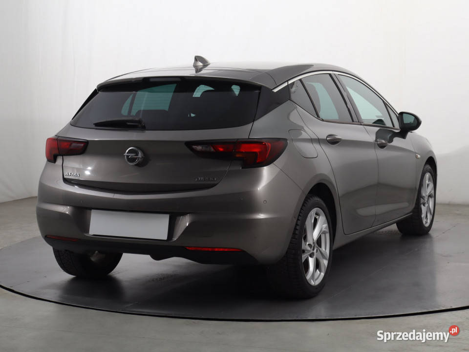 Opel Astra 14 T ASR (kontrola trakcji) Opel Katowice