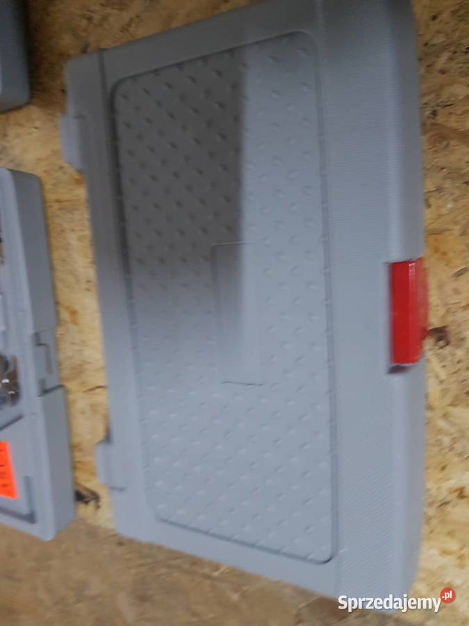 KLUCZE PŁASKO OCZKOWE Z GRZECHOTKĄ ŁAMANE 819 wielkopolskie Głogowa