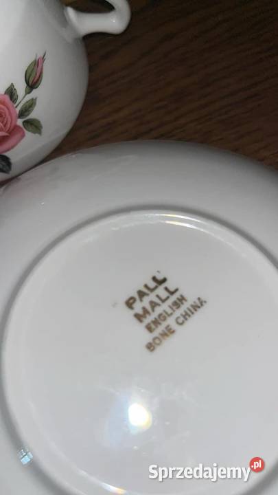 Śliczna filiżanka Z talerzykiem deserowym Pall Gdańsk