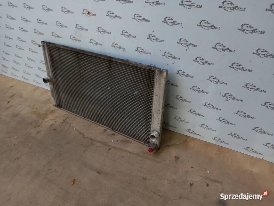 VOLVO C30 RDESIGN 07r chłodnica wody M5219001 osobowe Kielce