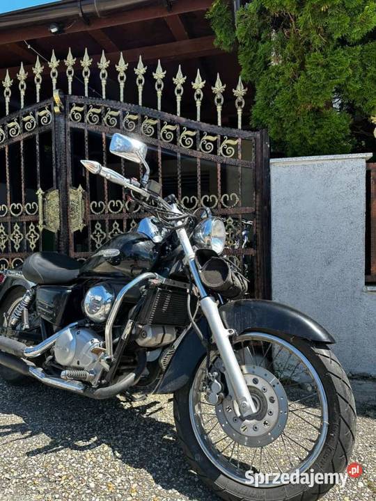 Sprzedam honda schadow 125 Honda