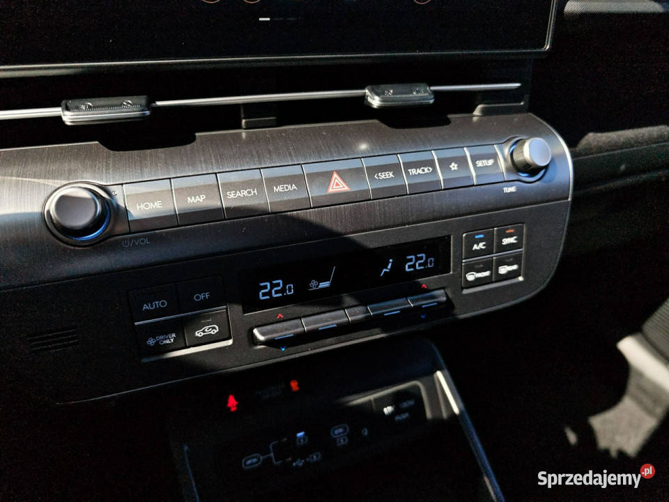 Hyundai Kona 16 GDI 6DCT 2WD 138 Executive Tech Piotrków Trybunalski