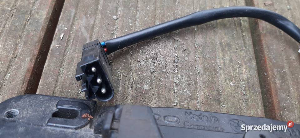 Bmw E39 Touring SILNICZEK WYCIERACZKI TYŁ