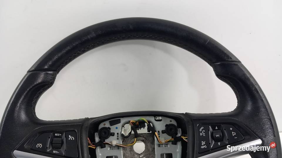 OPEL ASTRA J KIEROWNICA MULTIFUNKCJA SKÓRA Zbierkowo