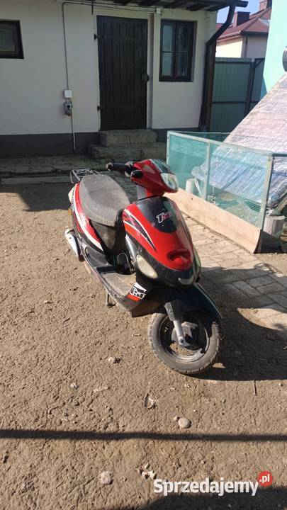 Skuter Zipp Tops 50 Części Pawłów sprzedam