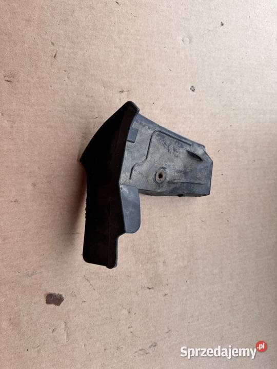 Chlapacz nadkola lewy tył Toyota Yaris III 1120 małopolskie Brzesko