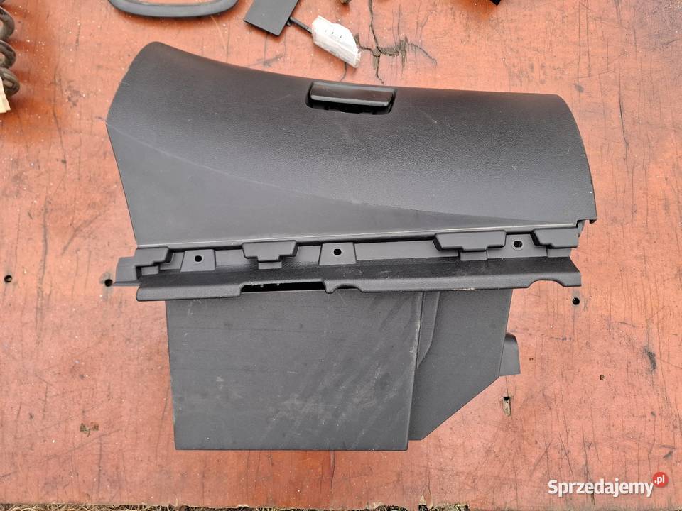 Schowek pasażera Peugeot 207 975079777 Przyborów