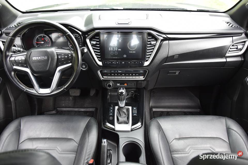 ISUZU D SALON POLSKA Serwis ASO Bezwypadkowy Zarejestrowany w Polsce