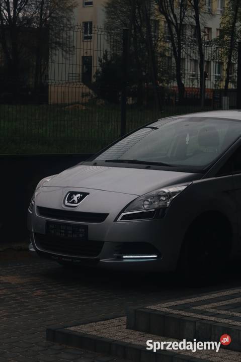 PEUGEOT 5008 nieuszkodzony Gniezno