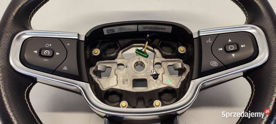 VOLVO XC40 KIEROWNICA RDESIGN 32288649 KTL Kierownice powietrza