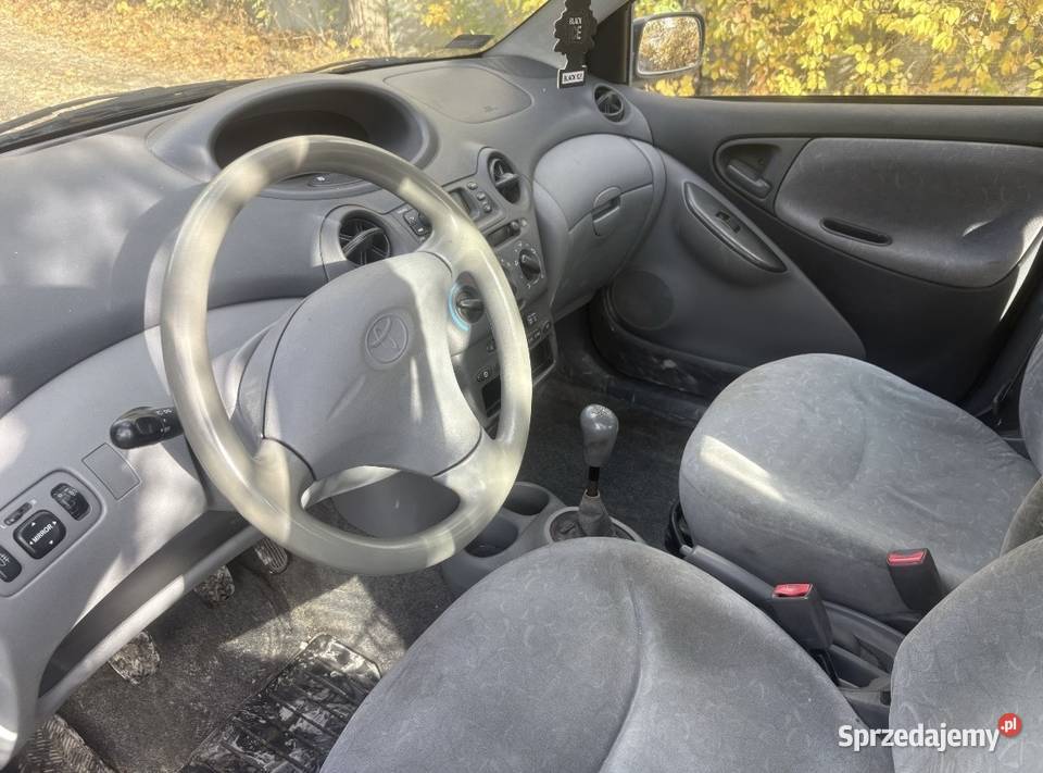 Toyota Yaris 10 68 2000 KLIMATYZACJA uszkodzone