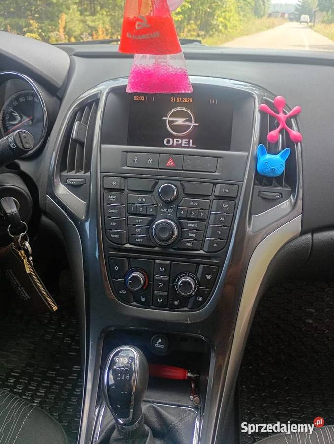 Opel Astra J 14 benzyna turbo Piekoszów sprzedam