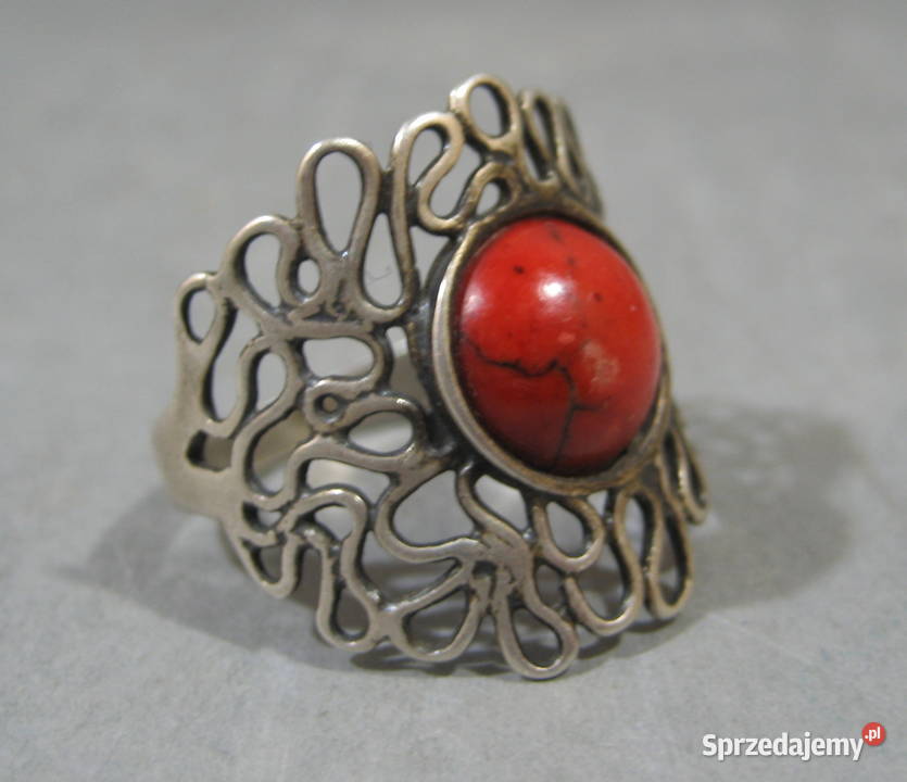 Pierscionek Srebrny z Koralem Polski mazowieckie Warszawa