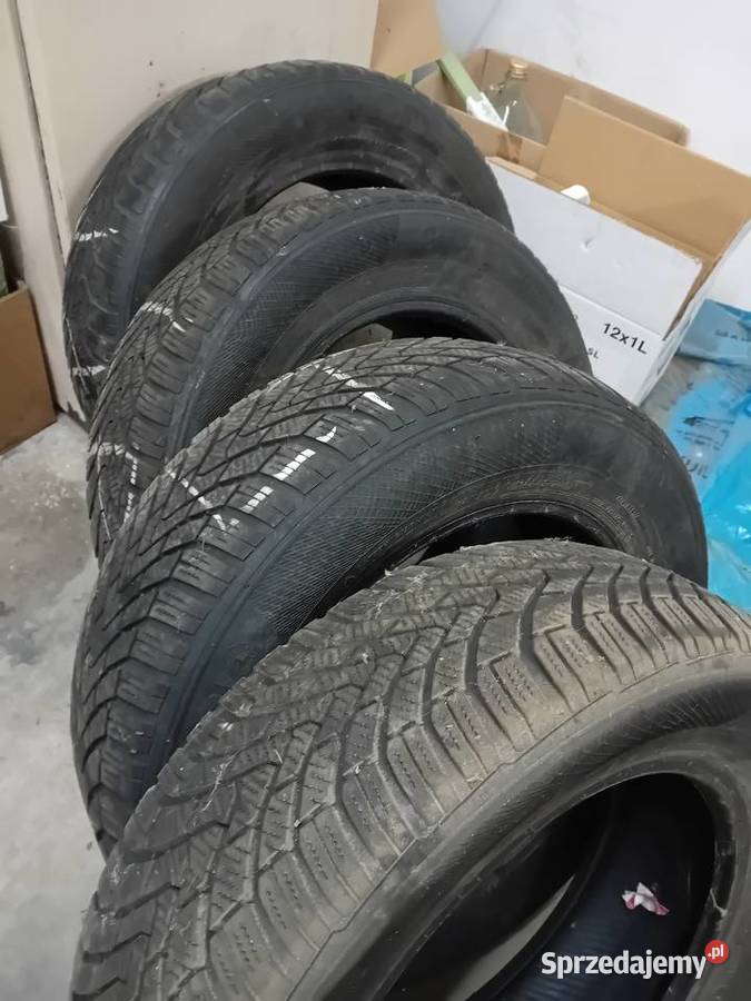 Opony zimowe 19565 R15 Samochodowe