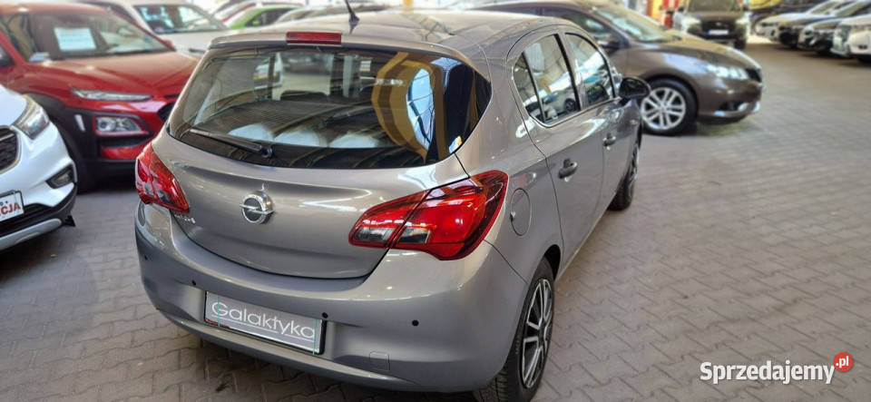 Opel Corsa opis 201516 W podanej możliwa Roczna garażowany