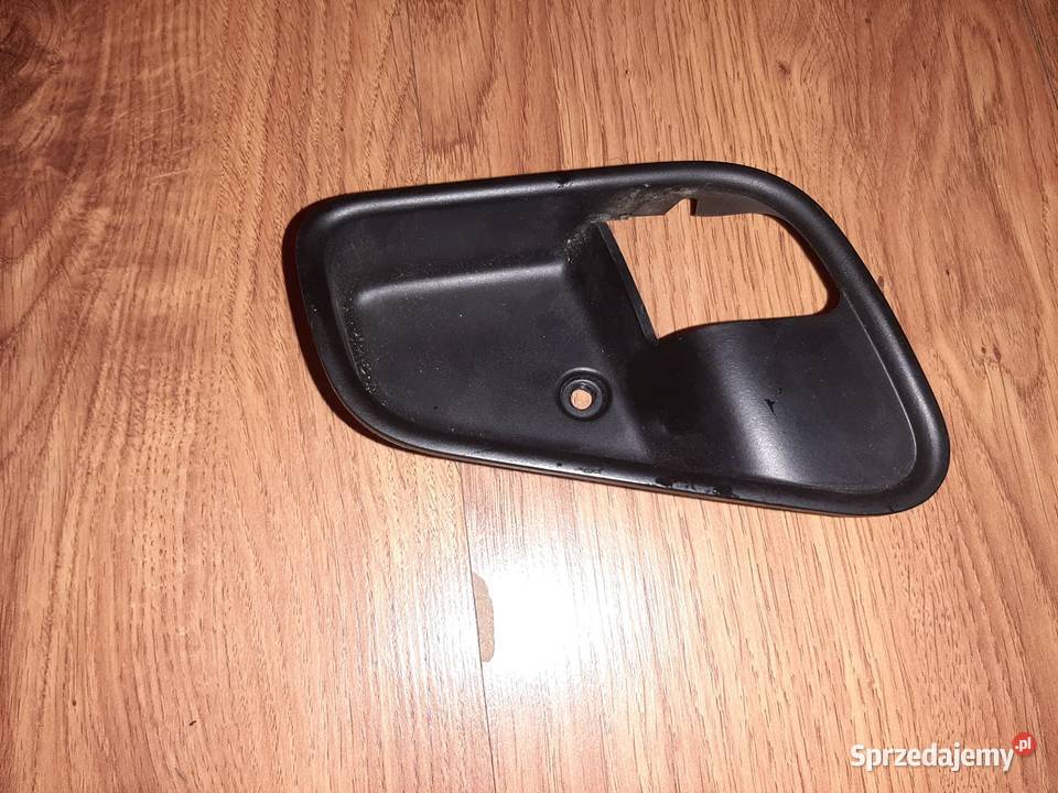 FIAT QUBO FIORINO KLAMKA DRZWI Lewych wewnętrzna Wyposażenie wnętrza Różan